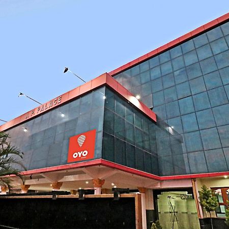 Oyo J P Palace Hotell Dod Ballāpur Exteriör bild