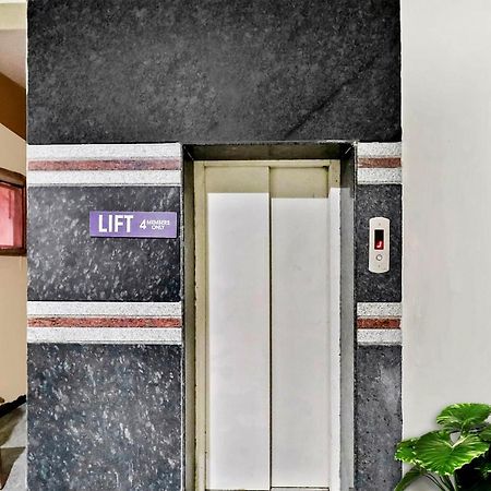 Oyo J P Palace Hotell Dod Ballāpur Exteriör bild