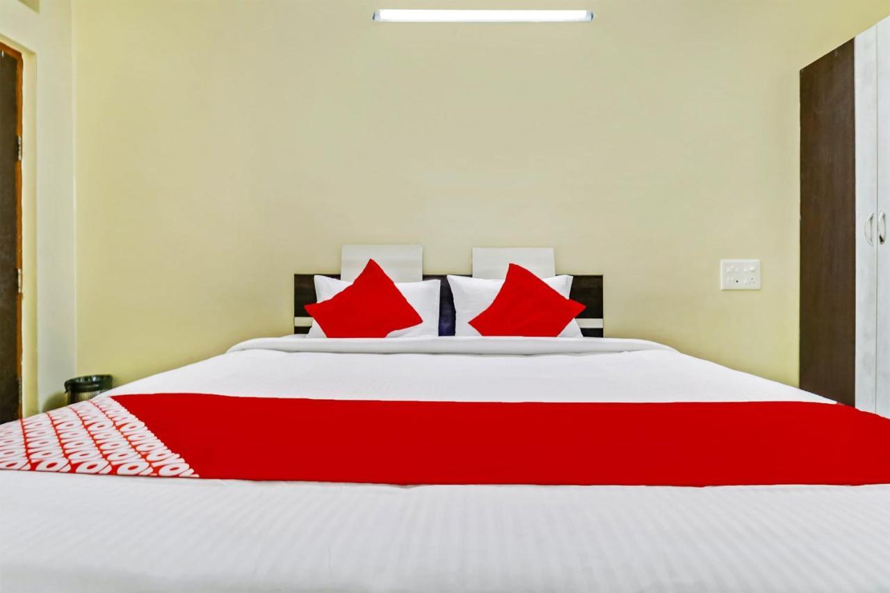 Oyo J P Palace Hotell Dod Ballāpur Exteriör bild