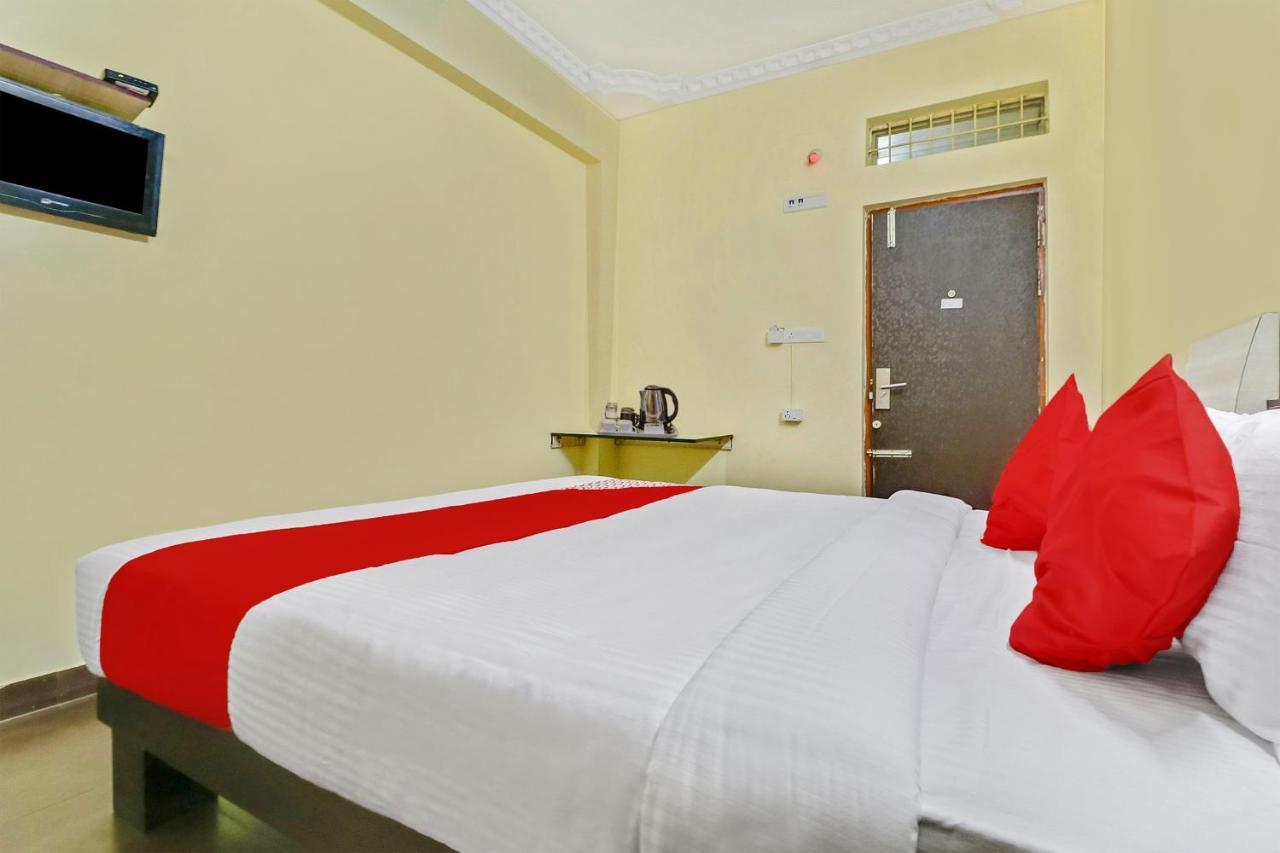 Oyo J P Palace Hotell Dod Ballāpur Exteriör bild